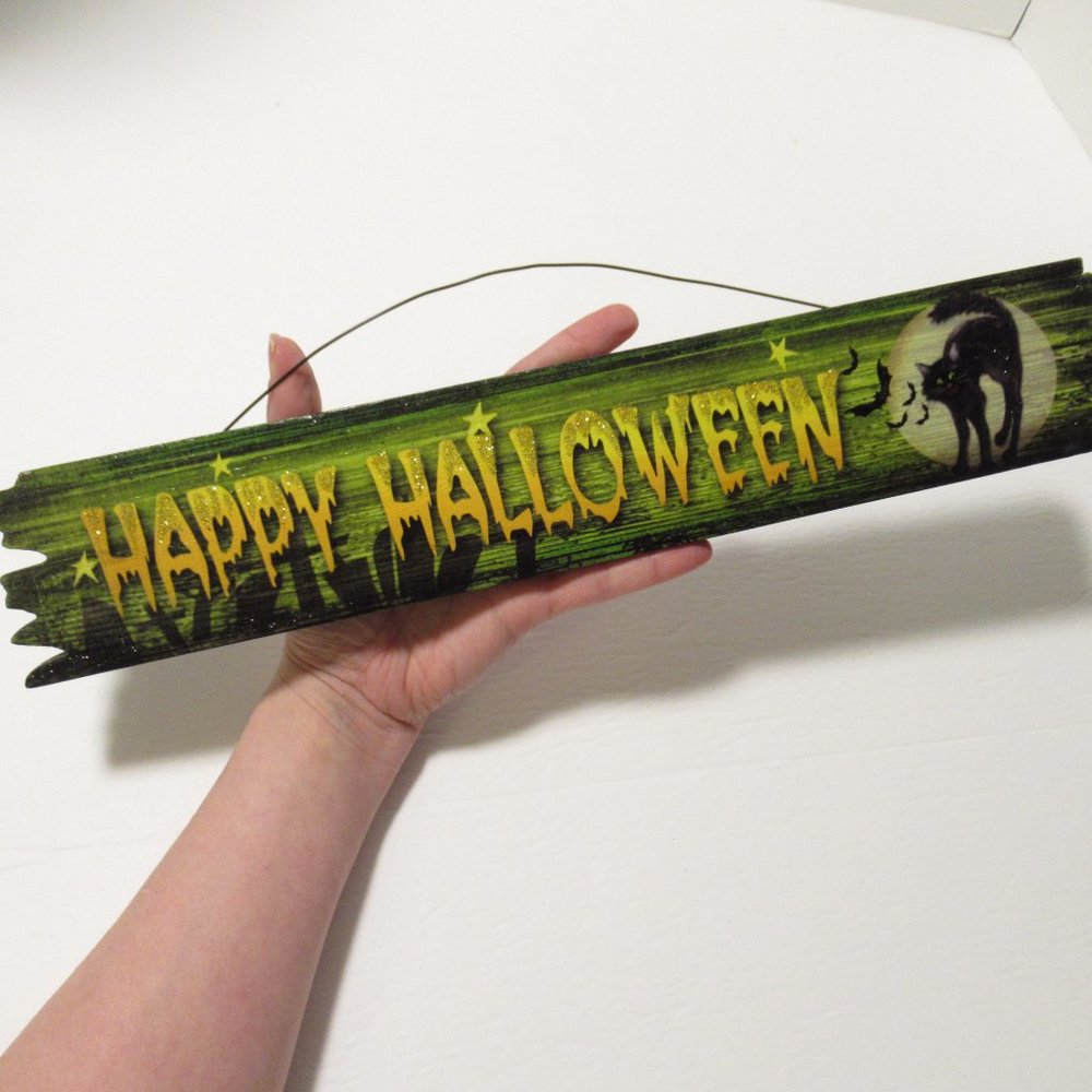 Happy Halloween Sign - Picture 2 of 10
